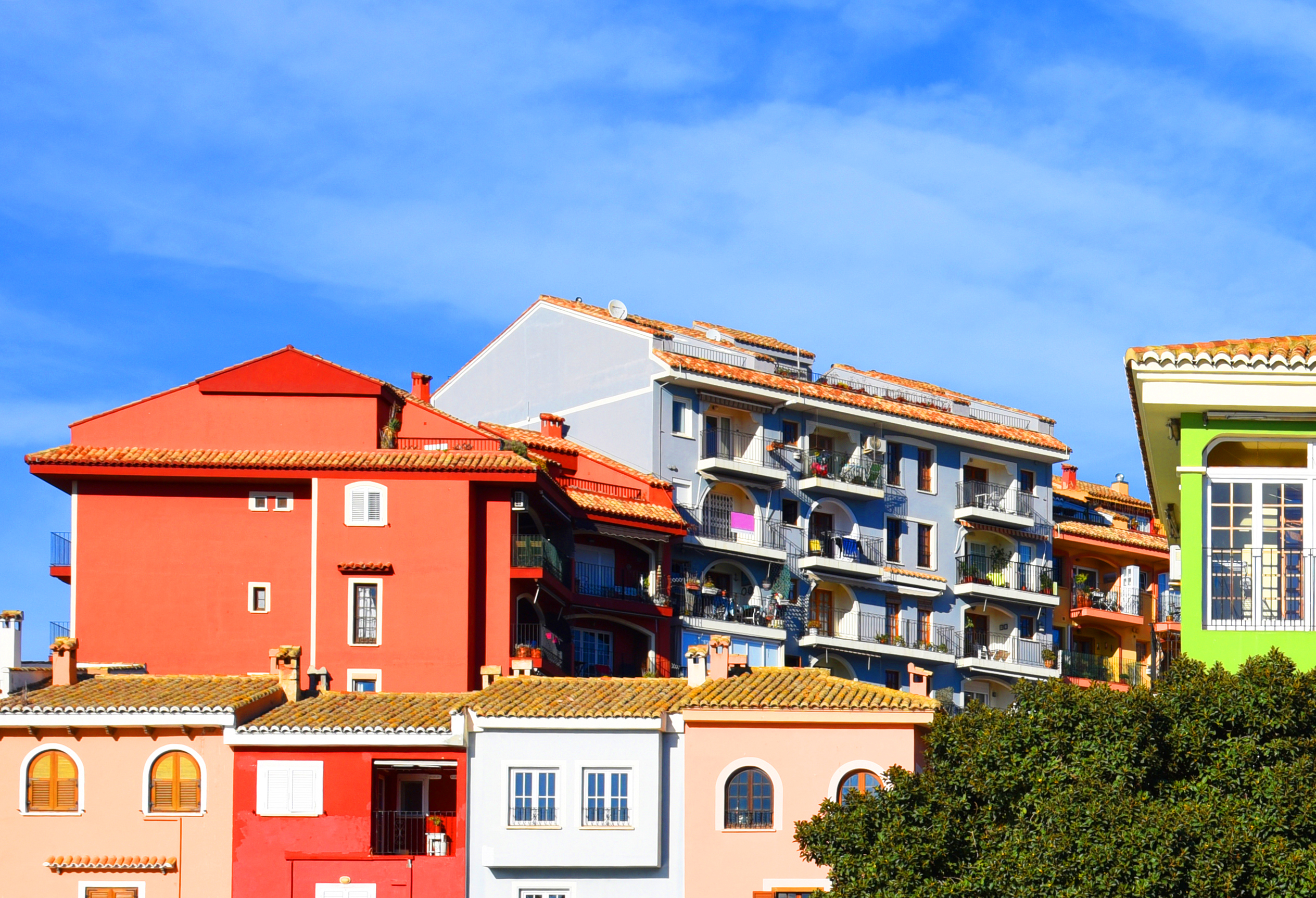 Empower Your Spanish Property Search: The Freedom to Choose Your Agency